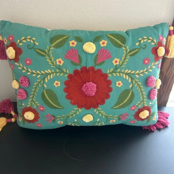 Pier 1 Boho Embroidered Teal and Pink Floral Pillow with Tassels - Picture 4 of 7